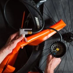 Chambre à Air Vélo MTB Plus Tubolito 27.5+ / 29+ -Vélo Soldes chambre a air mtb plus tubolito