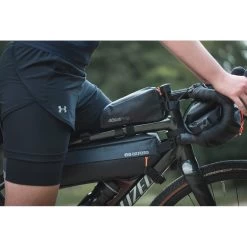 Sacoche De Cadre Pour Le Bikepacking 4L Aqua Evo Adventure Oxford 9 Sacoche De Cadre Pour Le Bikepacking 4L Aqua Evo Adventure Oxford -Vélo Soldes sacoche cadre frame pack oxford 4L 10